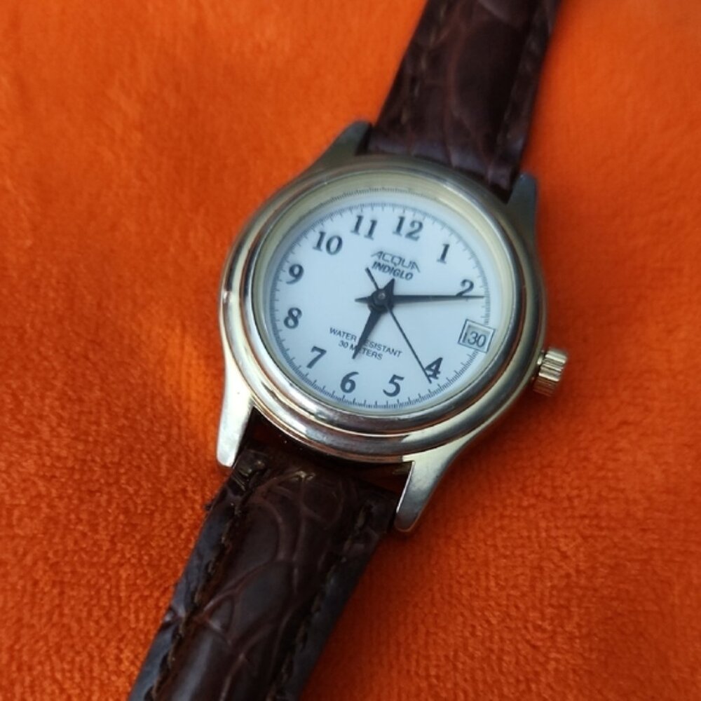 Women's ACQUA by Timex Indiglo Wristwatch featuring a Brown Strap White Dial